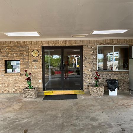 Glen Rose Inn & Suites Exterior foto