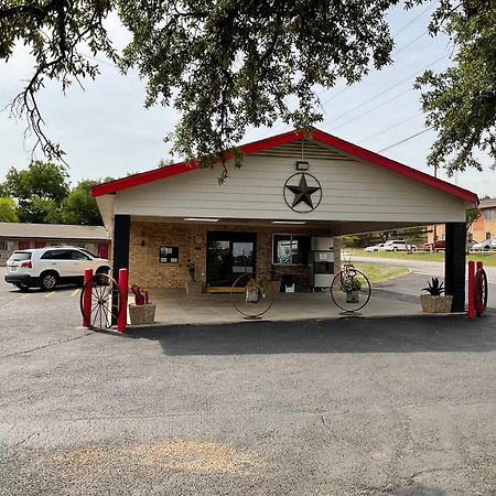 Glen Rose Inn & Suites Exterior foto