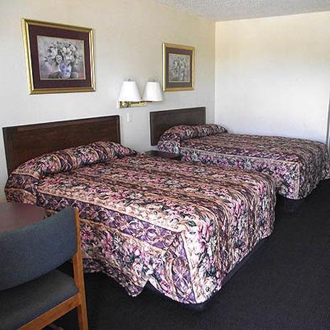 Glen Rose Inn & Suites Habitación foto