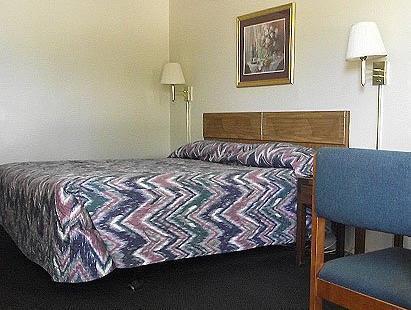 Glen Rose Inn & Suites Habitación foto